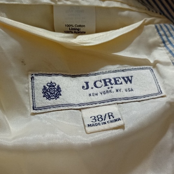 J Crew Men's Seersucker Blazer size 38R - Picture 3 of 7